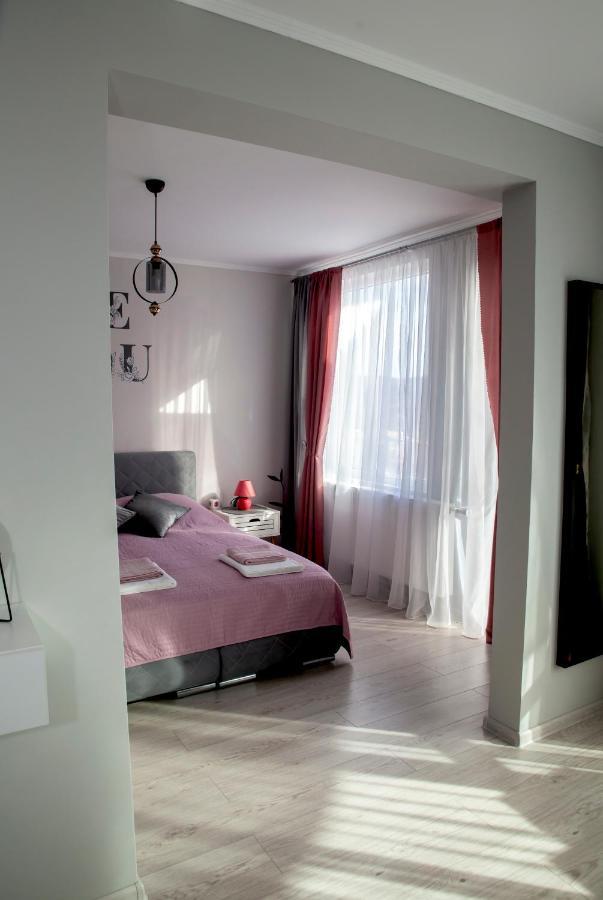 Stadium Apartments Veliko Tŭrnovo Eksteriør bilde
