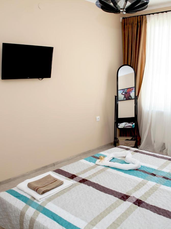 Stadium Apartments Veliko Tŭrnovo Eksteriør bilde