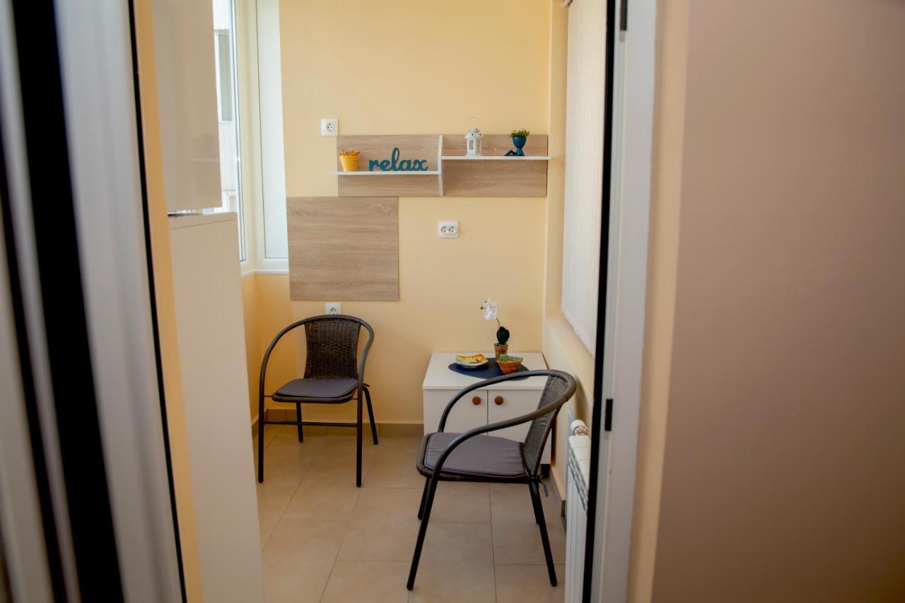 Stadium Apartments Veliko Tŭrnovo Eksteriør bilde