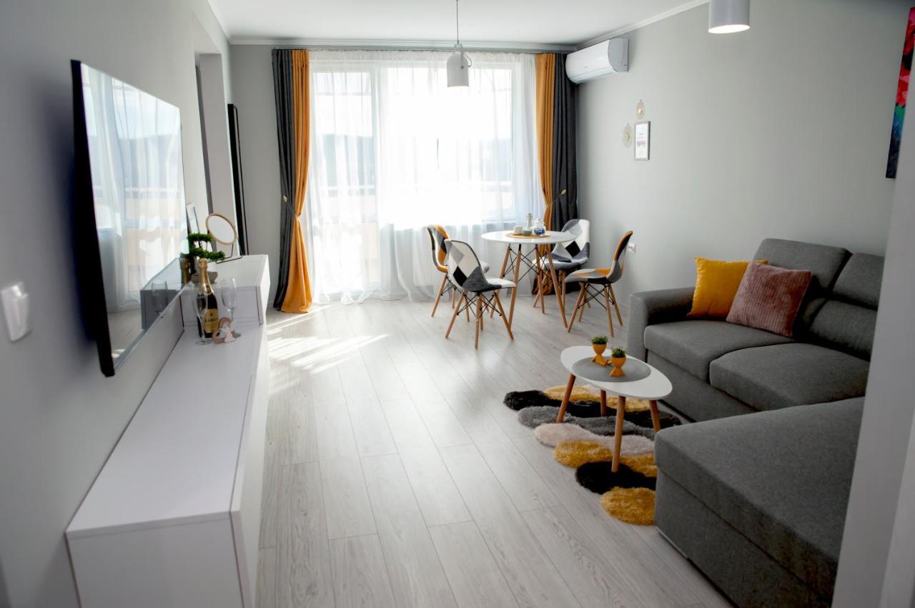 Stadium Apartments Veliko Tŭrnovo Eksteriør bilde